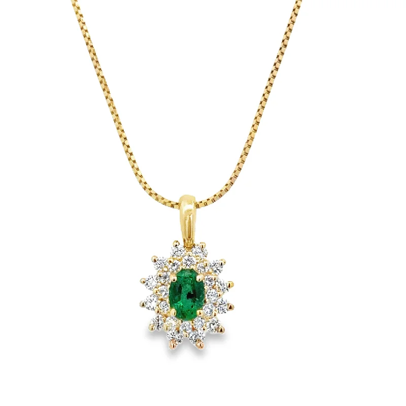 Emerald and Diamond Pendant in Yellow Gold