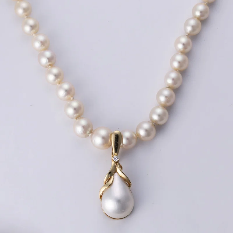 14k Yellow Gold Pearl and Diamond Necklace | 0.04 ct | 19.5"