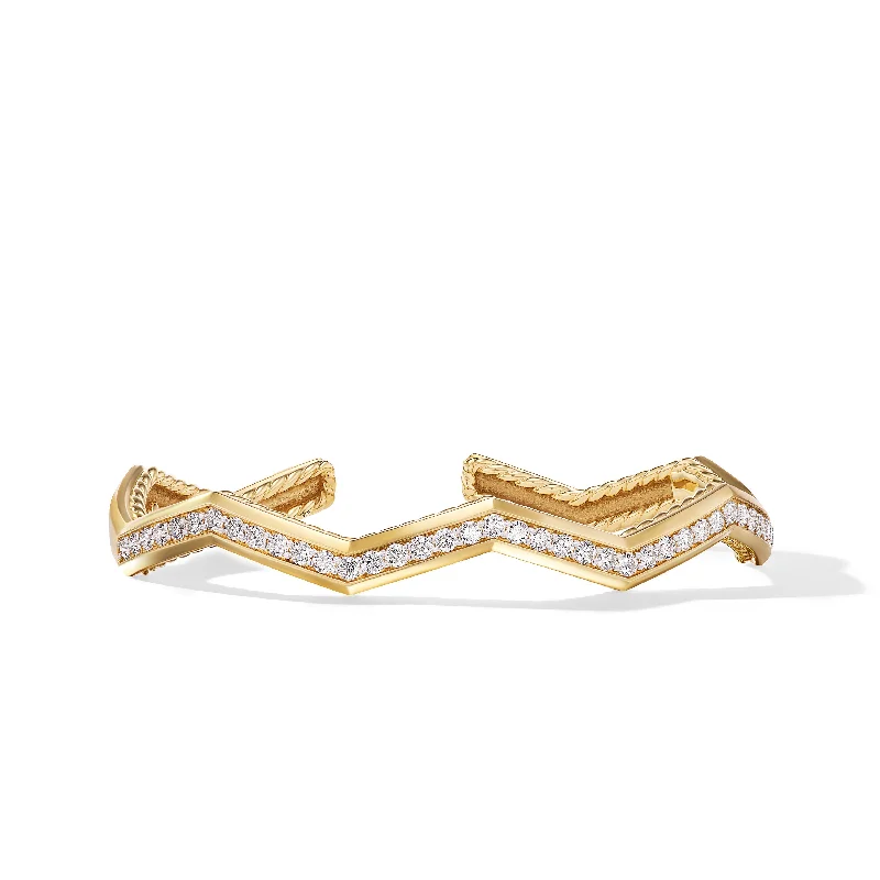 Dazzle With Discounts – Shop Jewelry On Sale Zig Zag Stax™ Cuff Bracelet in 18K Yellow Gold with Diamonds\, 5mm