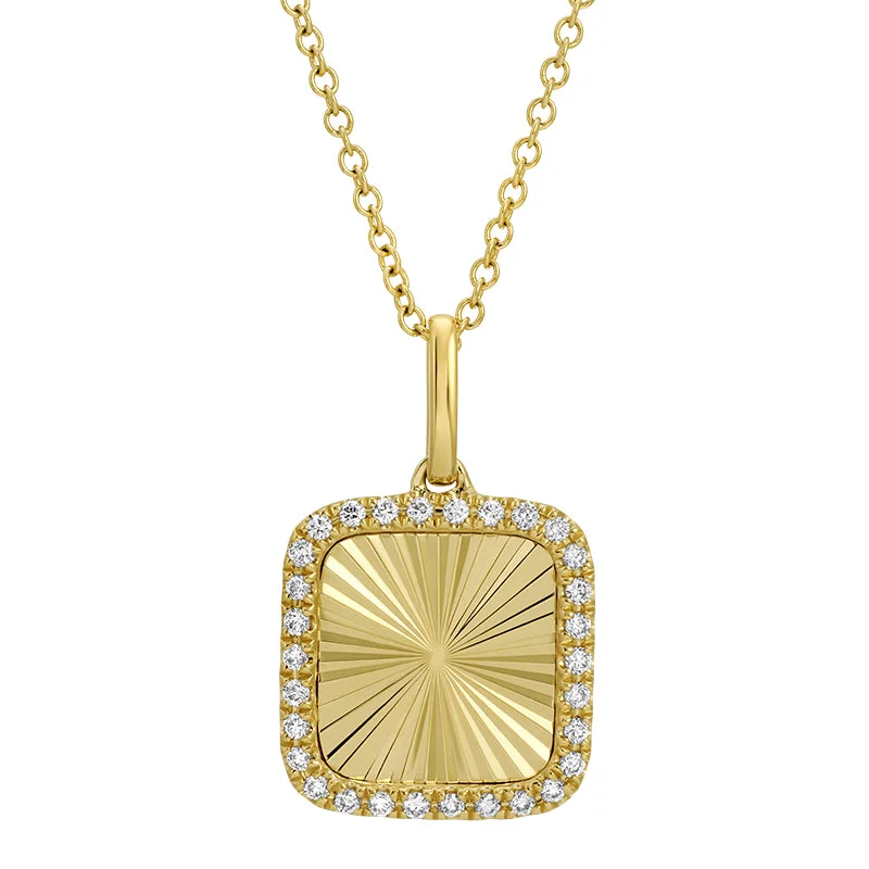 CARLEE SQUARE FLUTED PENDANT NECKLACE